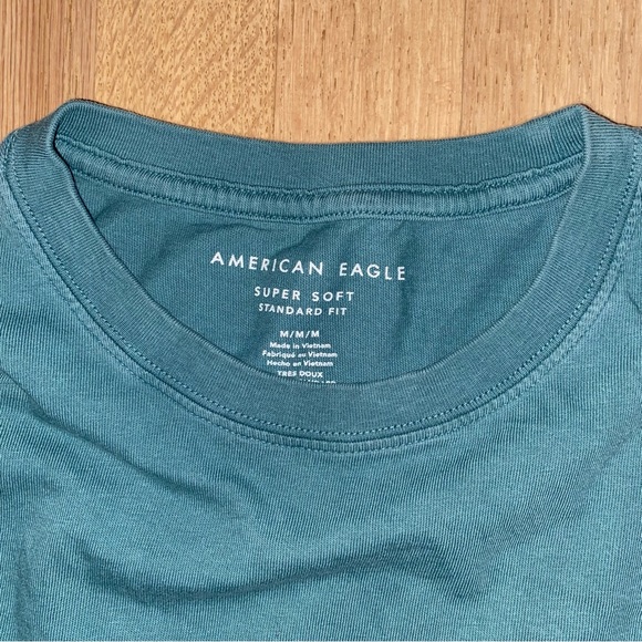 Men’s American Eagle Tee - Picture 2 of 2